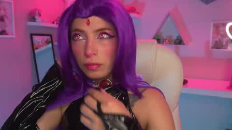 dreamleah_ online show from November 30, 4:49 am