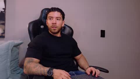 cris online show from June 20, 12:36 am