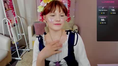 Snapshot of dreammyluna chatting on November 27, 8:44 pm Luna online show from November 27, 8:44 pm