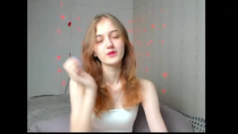 Snapshot of dreamy_pollyyy chatting on May 16, 7:34 pm dreamy_pollyyy online show from May 16, 7:34 pm