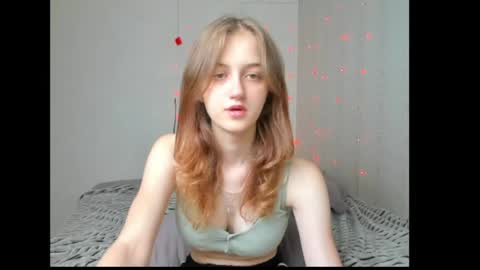 Snapshot of dreamy_pollyyy chatting on June 9, 5:08 am dreamy_pollyyy online show from June 9, 5:08 am