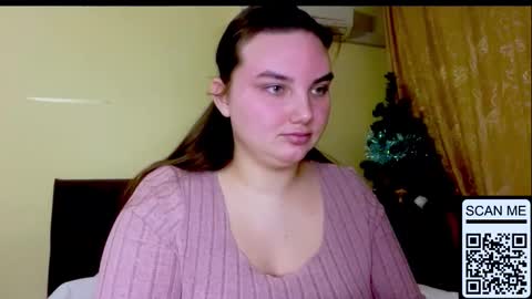 Mila online show from February 9, 6:23 pm