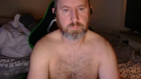 Snapshot of dreamydick47061 chatting on June 6, 3:00 am luvslutz online show from June 6, 3:00 am