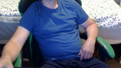 Snapshot of dreamydick47061 chatting on June 10, 2:56 am luvslutz online show from June 10, 2:56 am