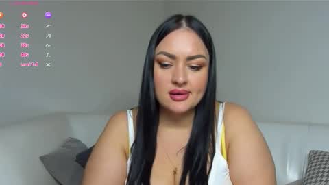 dreamyhousewife1 online show from October 24, 4:36 pm