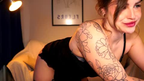 MISS B online show from May 7, 2:22 pm