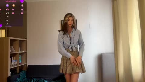 Snapshot of dremazwahlen chatting on May 26, 1:07 pm Dia online show from May 26, 1:07 pm