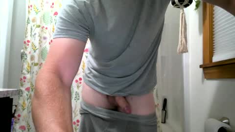 Snapshot of drew45067 chatting on June 18, 3:18 am drew45067 online show from June 18, 3:18 am