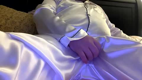 Snapshot of drfantasdick chatting on February 8, 9:13 am Big Dick Medicine online show from February 8, 9:13 am
