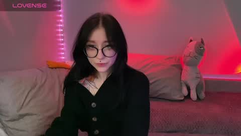 Tara  Sonny online show from December 22, 9:53 pm