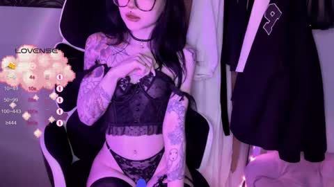 Tara  Sonny online show from October 21, 4:46 am