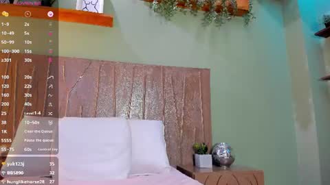 Snapshot of drimitrixlux_02 chatting on July 20, 6:43 pm drimitrixlux_02 online show from July 20, 6:43 pm