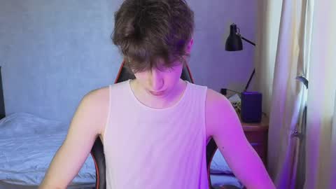 Mark online show from March 7, 2:14 pm