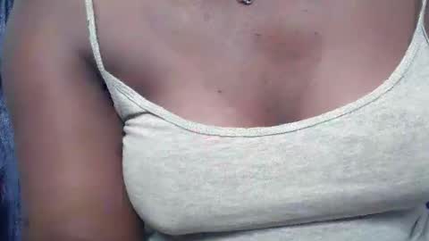 Snapshot of drippussy1 chatting on November 7, 7:14 pm Ebonypussy1 online show from November 7, 7:14 pm