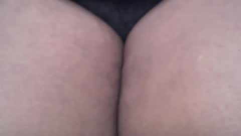 Snapshot of drippussy1 chatting on January 14, 5:57 am Ebonypussy1 online show from January 14, 5:57 am
