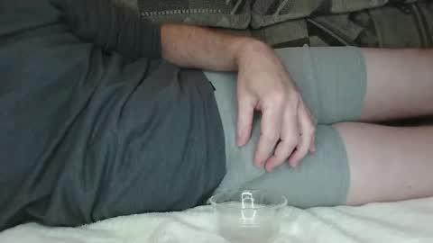 drippyjt online show from November 28, 3:42 am