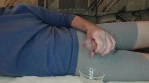 Snapshot of drippyjt chatting on May 6, 2:51 am drippyjt online show from May 6, 2:51 am