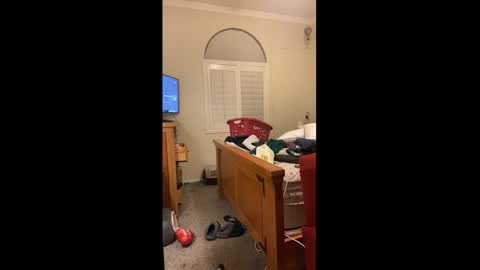 Snapshot of drippykitty888 chatting on December 16, 12:10 pm Drippy kitty online show from December 16, 12:10 pm