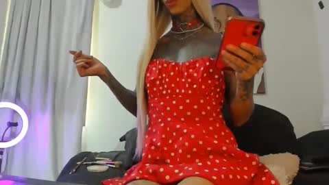 drippyorlove online show from December 10, 4:27 pm