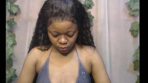Snapshot of dripqueenx chatting on September 20, 8:59 am linda online show from September 20, 8:59 am