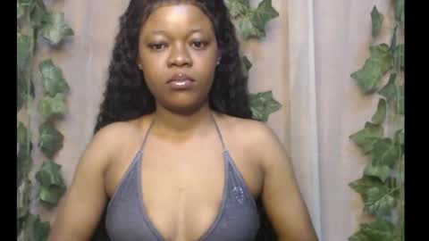 Snapshot of dripqueenx chatting on September 24, 10:29 am linda online show from September 24, 10:29 am