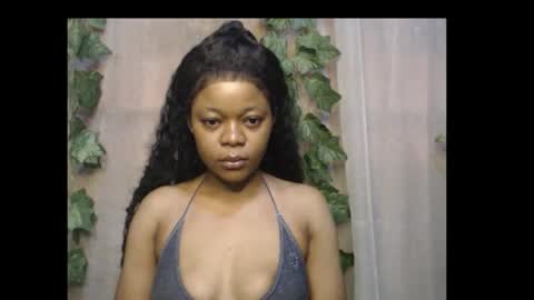 Snapshot of dripqueenx chatting on October 10, 10:03 am linda online show from October 10, 10:03 am