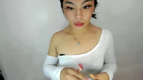 miss. Erika online show from September 28, 11:04 am