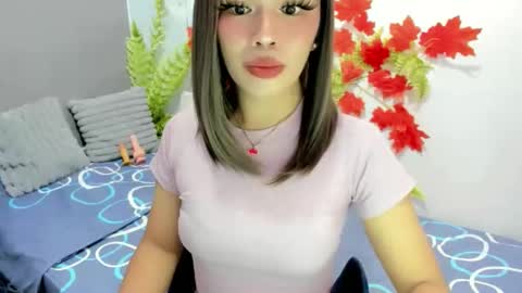 miss. Erika online show from November 21, 9:08 am