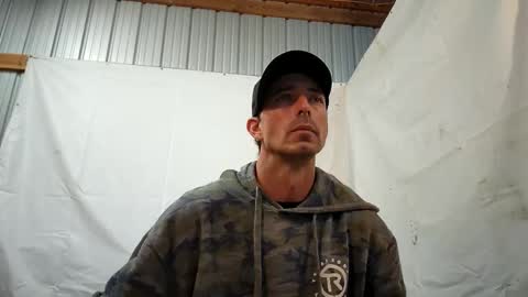 Inexperienced catfish online show from May 1, 5:39 pm