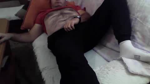 Snapshot of drkadzia chatting on December 19, 2:13 pm johnny online show from December 19, 2:13 pm