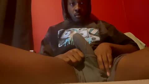 Snapshot of drkmelanin chatting on March 10, 5:54 am B1GW1LLYDAGOAT online show from March 10, 5:54 am