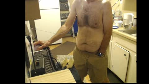 Snapshot of drmbigg chatting on April 1, 2:12 am Hello Hope you enjoy what you see. I love attention in dirty talk and tips thickcock edging precum dirtyTalk C2C online show from April 1, 2:12 am