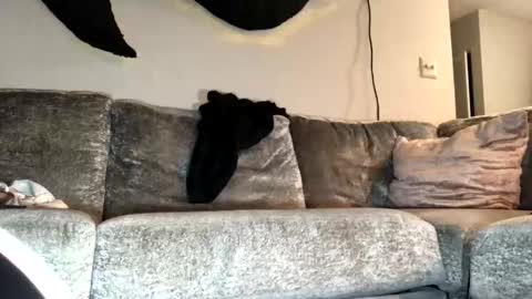 Snapshot of drobbb656 chatting on November 24, 11:43 am 2xTheTrouble online show from November 24, 11:43 am