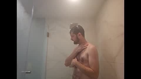 Snapshot of drpeppper456 chatting on January 15, 1:45 am uncutgem92 online show from January 15, 1:45 am