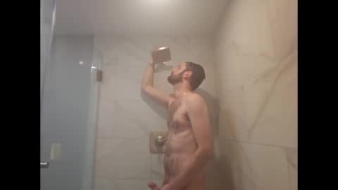 Snapshot of drpeppper456 chatting on January 25, 1:32 am uncutgem92 online show from January 25, 1:32 am