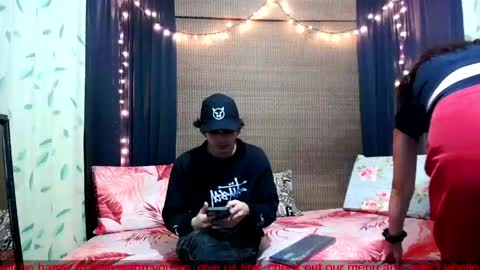 Snapshot of drumcore_01 chatting on May 12, 1:25 am Drum-Core online show from May 12, 1:25 am