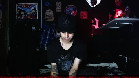 Snapshot of drumcore_01 chatting on May 18, 9:20 pm Drum-Core online show from May 18, 9:20 pm