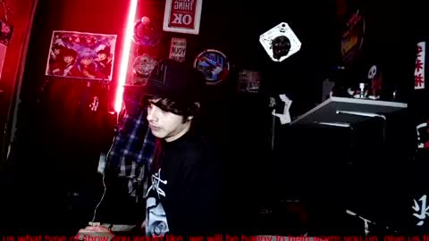 Snapshot of drumcore_01 chatting on May 24, 1:21 am Drum-Core online show from May 24, 1:21 am