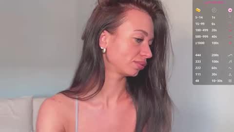 Snapshot of drunk_bosss chatting on February 23, 4:43 am Bella online show from February 23, 4:43 am