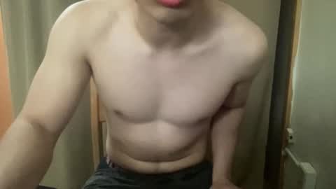 Snapshot of drveucrzy chatting on February 20, 11:16 pm driveucrzy online show from February 20, 11:16 pm