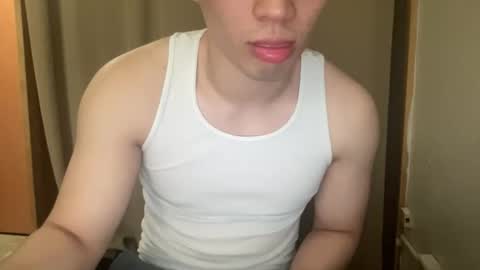 Snapshot of drveucrzy chatting on February 23, 7:44 pm driveucrzy online show from February 23, 7:44 pm