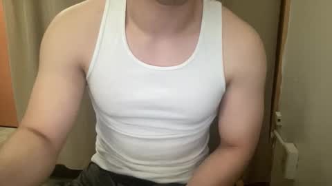 Snapshot of drveucrzy chatting on March 12, 9:10 pm driveucrzy online show from March 12, 9:10 pm