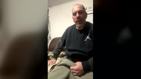 dryjerkoff online show from December 17, 4:29 am