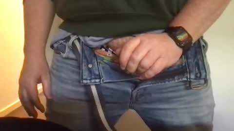 Vic dude in da house online show from February 13, 2:18 am