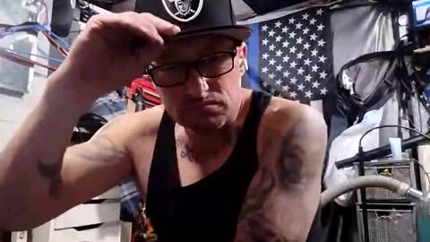 Snapshot of dsmock chatting on January 11, 6:57 pm dsmock online show from January 11, 6:57 pm