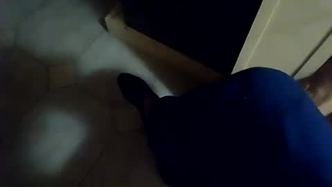 dthedog12 online show from November 13, 2:10 am