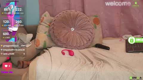 duamilktits online show from December 22, 5:23 am