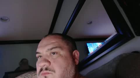 Snapshot of dubtrump chatting on December 18, 5:57 am dubtrump online show from December 18, 5:57 am