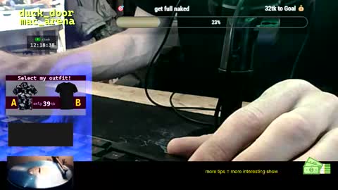 Snapshot of duck_door_mac_arena chatting on September 24, 10:18 am duck_door_mac_arena online show from September 24, 10:18 am