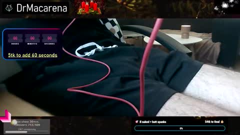 Snapshot of duck_door_mac_arena chatting on December 14, 10:14 pm duck_door_mac_arena online show from December 14, 10:14 pm